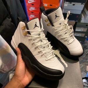 Air Jordan 12 Taxi